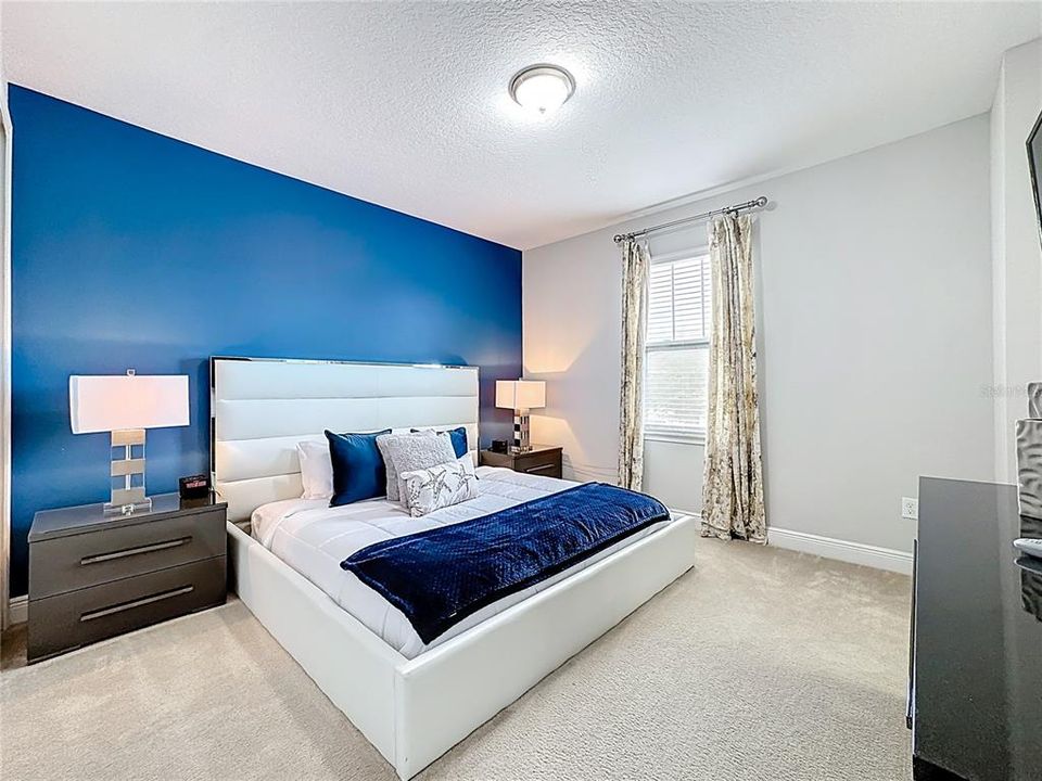 For Rent: $6,500 (8 beds, 6 baths, 3612 Square Feet)