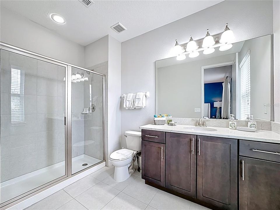 For Rent: $6,500 (8 beds, 6 baths, 3612 Square Feet)