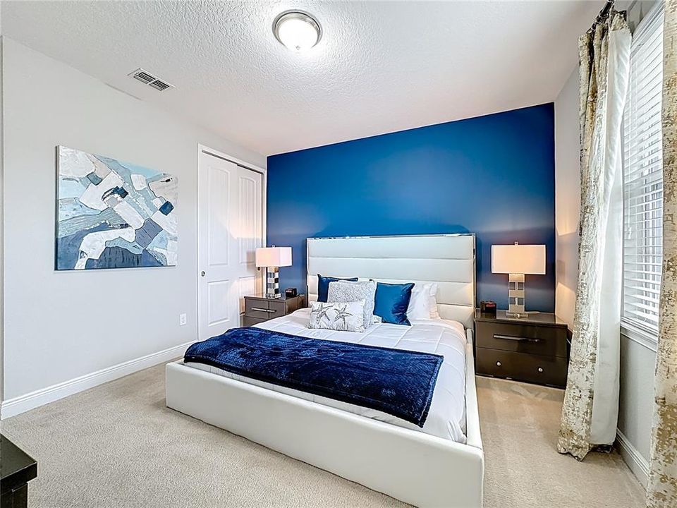 For Rent: $6,500 (8 beds, 6 baths, 3612 Square Feet)