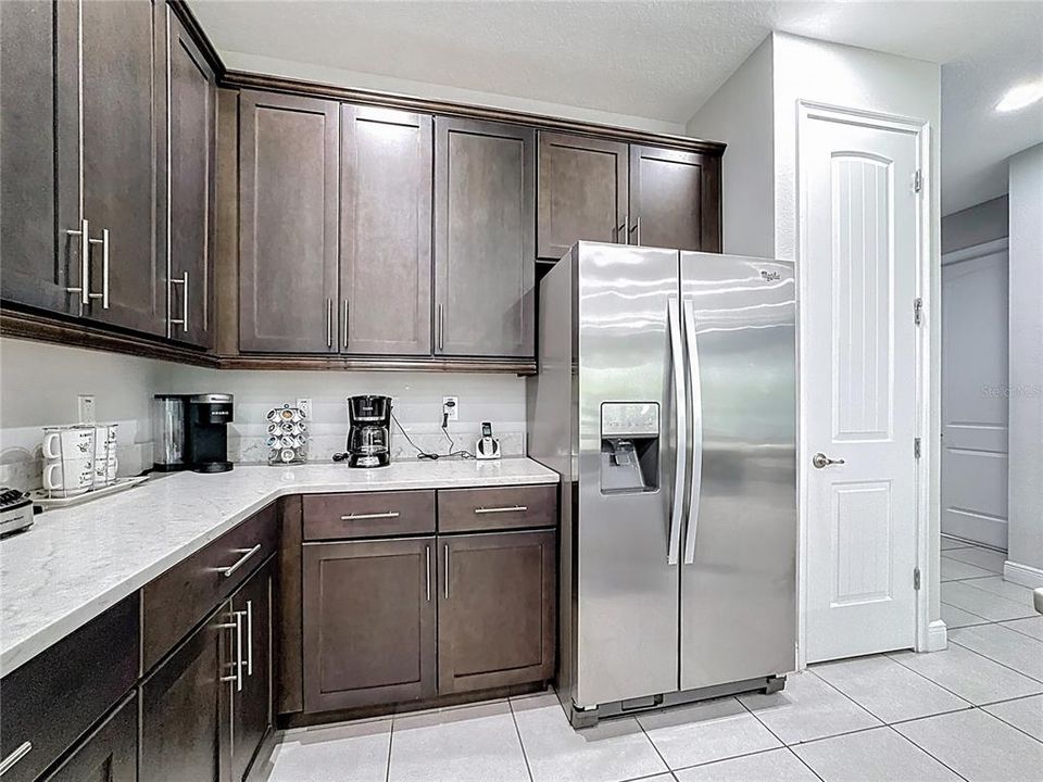 For Rent: $6,500 (8 beds, 6 baths, 3612 Square Feet)