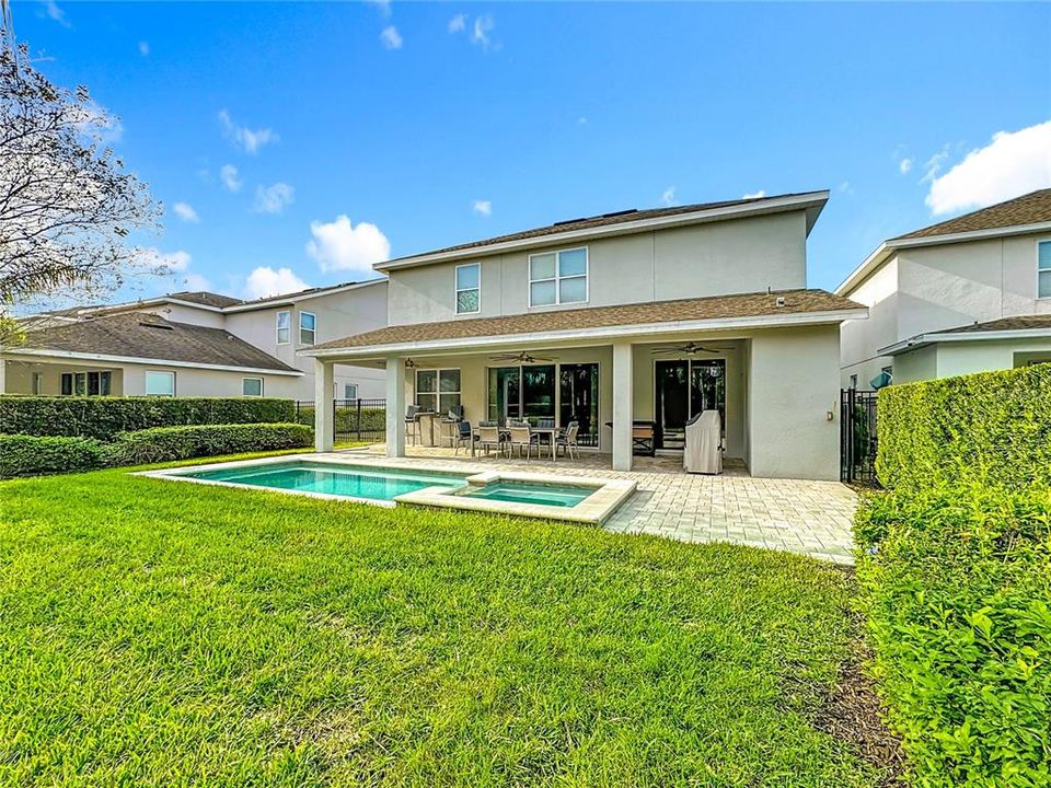 For Rent: $6,500 (8 beds, 6 baths, 3612 Square Feet)