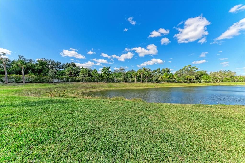 For Sale: $531,900 (2 beds, 2 baths, 1533 Square Feet)