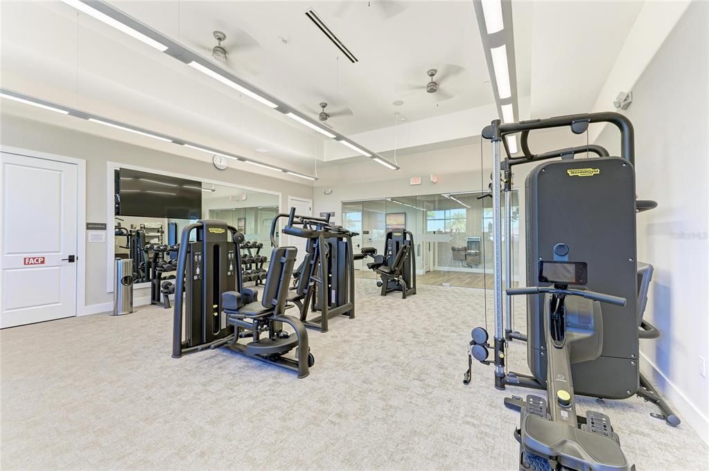 For Sale: $531,900 (2 beds, 2 baths, 1533 Square Feet)