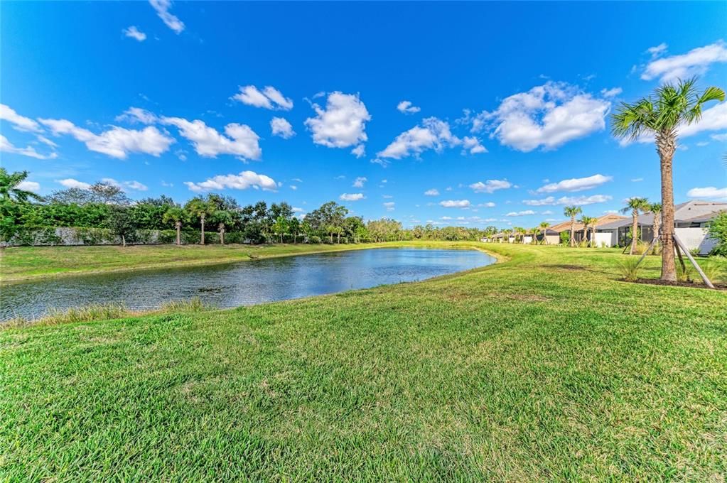 For Sale: $531,900 (2 beds, 2 baths, 1533 Square Feet)