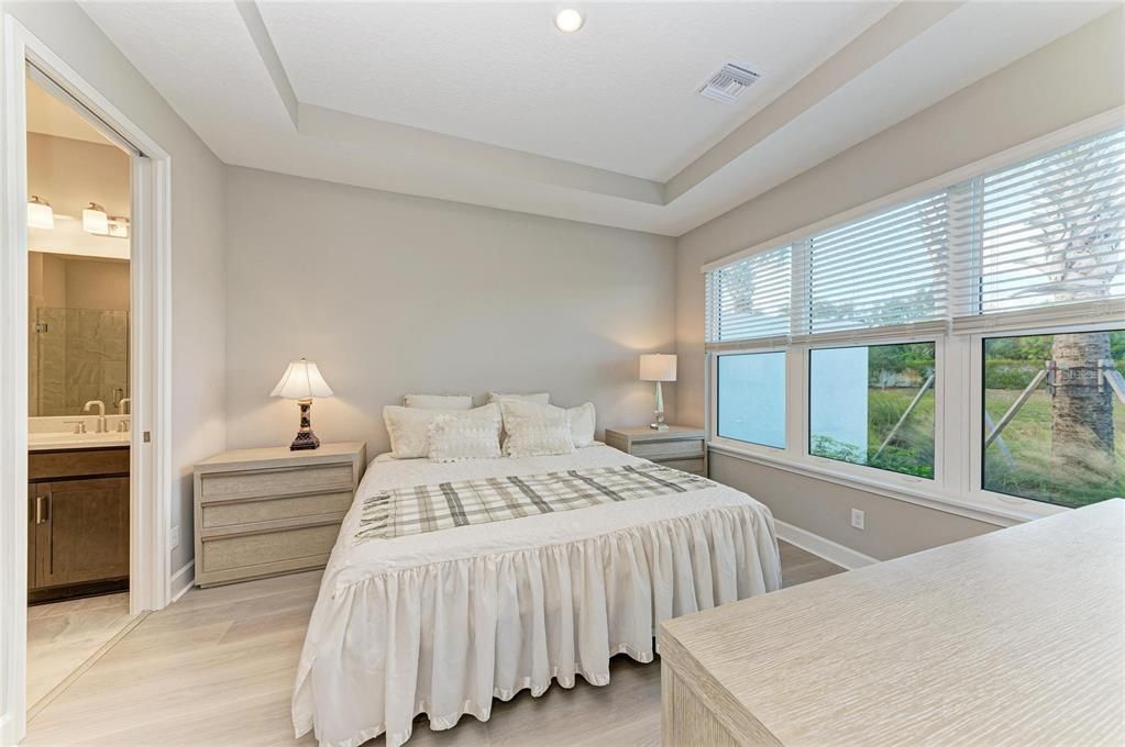 For Sale: $531,900 (2 beds, 2 baths, 1533 Square Feet)