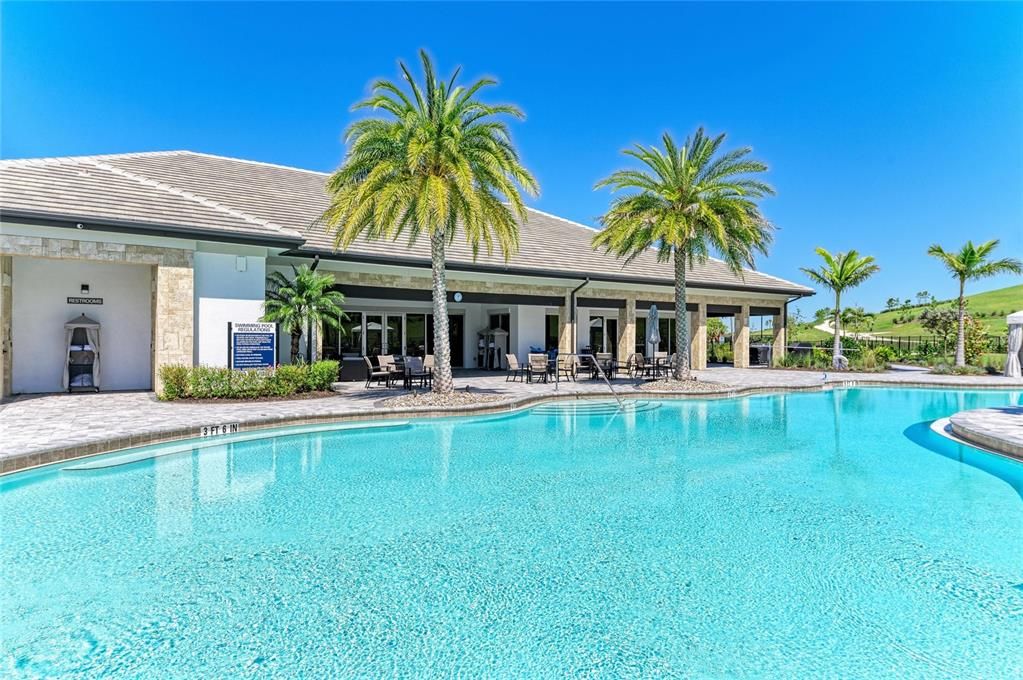 For Sale: $531,900 (2 beds, 2 baths, 1533 Square Feet)