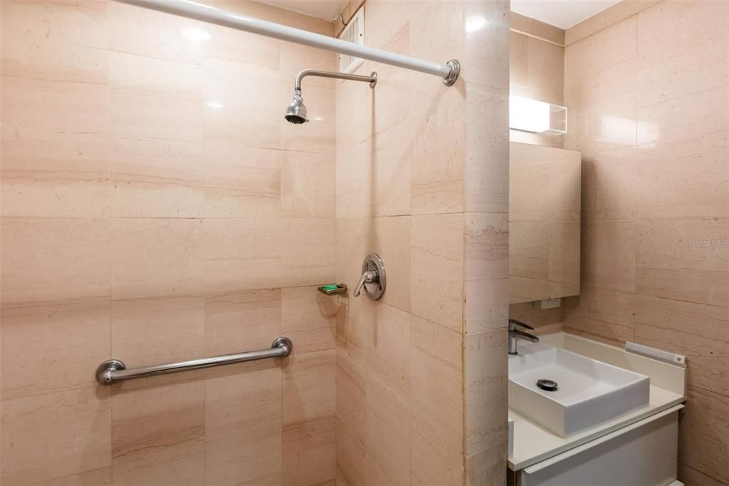 En Renta: $7,000 (3 camas, 2 baños, 1832 Pies cuadrados)