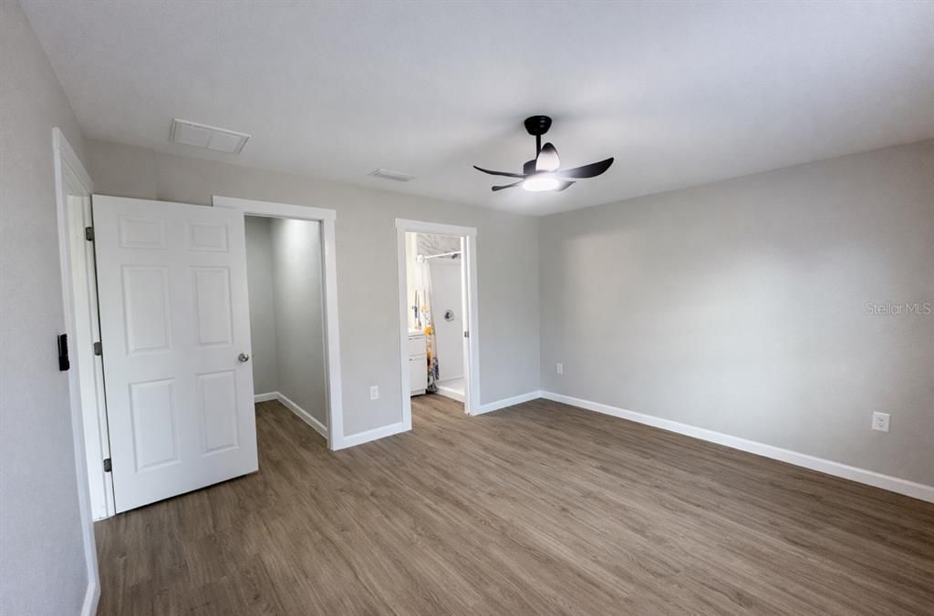 For Rent: $1,700 (3 beds, 2 baths, 1387 Square Feet)