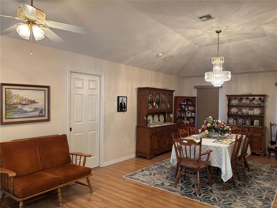 For Sale: $360,000 (3 beds, 2 baths, 2189 Square Feet)