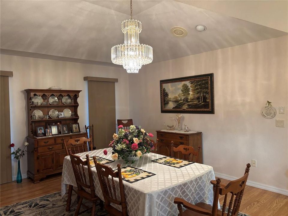 For Sale: $360,000 (3 beds, 2 baths, 2189 Square Feet)