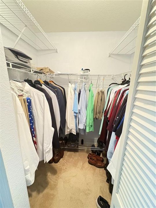 For Sale: $360,000 (3 beds, 2 baths, 2189 Square Feet)