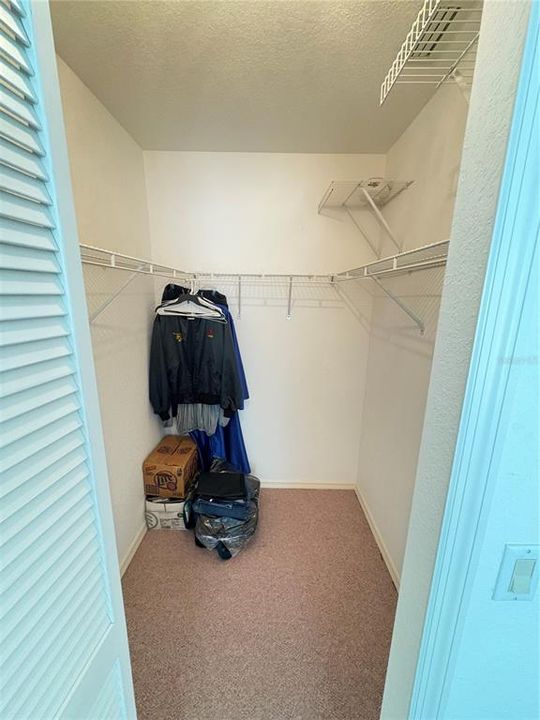 For Sale: $360,000 (3 beds, 2 baths, 2189 Square Feet)