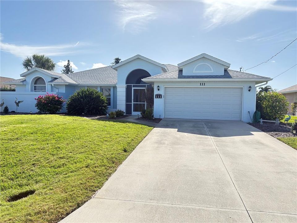 For Sale: $360,000 (3 beds, 2 baths, 2189 Square Feet)