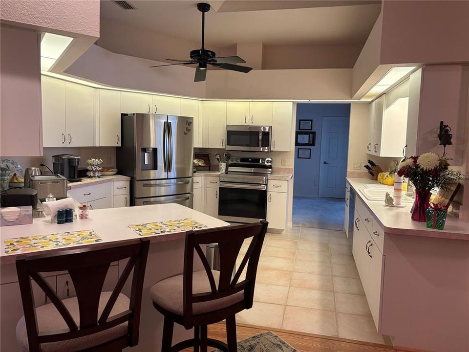 For Sale: $360,000 (3 beds, 2 baths, 2189 Square Feet)