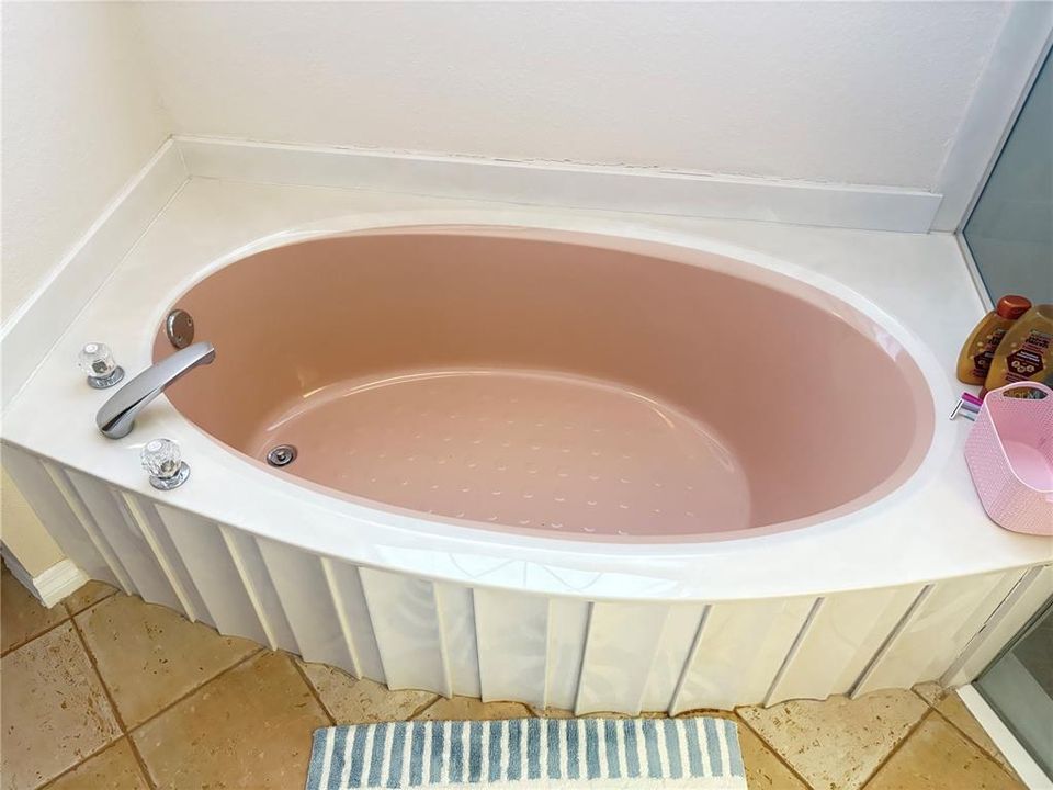 For Sale: $360,000 (3 beds, 2 baths, 2189 Square Feet)