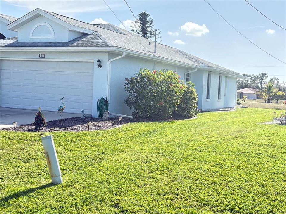 For Sale: $360,000 (3 beds, 2 baths, 2189 Square Feet)