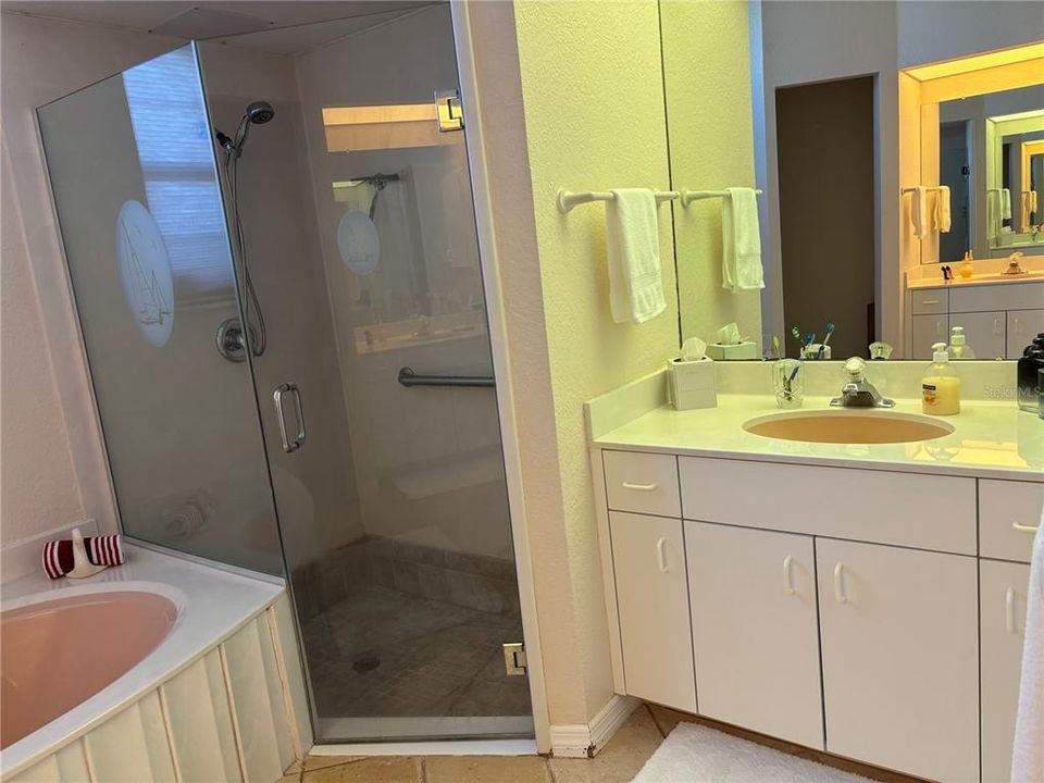 For Sale: $360,000 (3 beds, 2 baths, 2189 Square Feet)