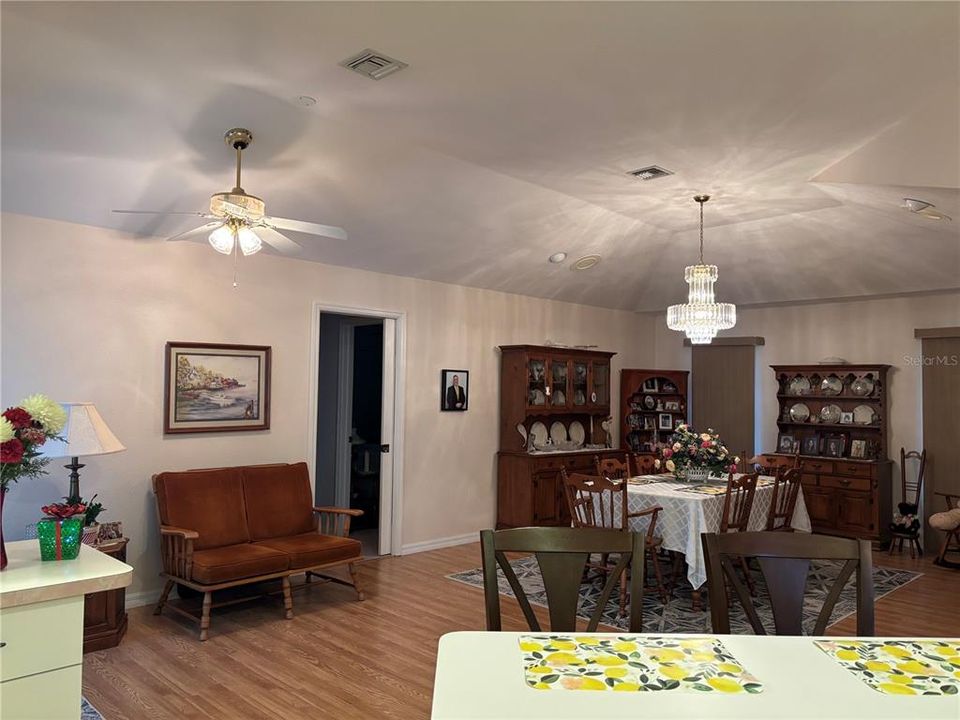 For Sale: $360,000 (3 beds, 2 baths, 2189 Square Feet)