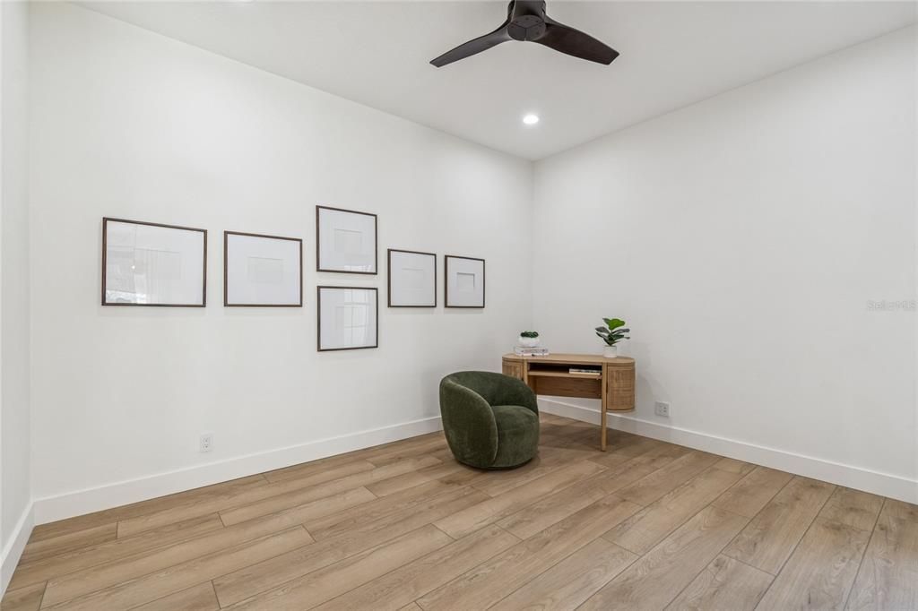 En Venta: $625,000 (3 camas, 2 baños, 2485 Pies cuadrados)