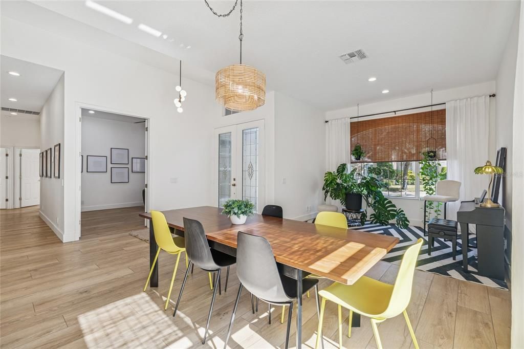 En Venta: $625,000 (3 camas, 2 baños, 2485 Pies cuadrados)