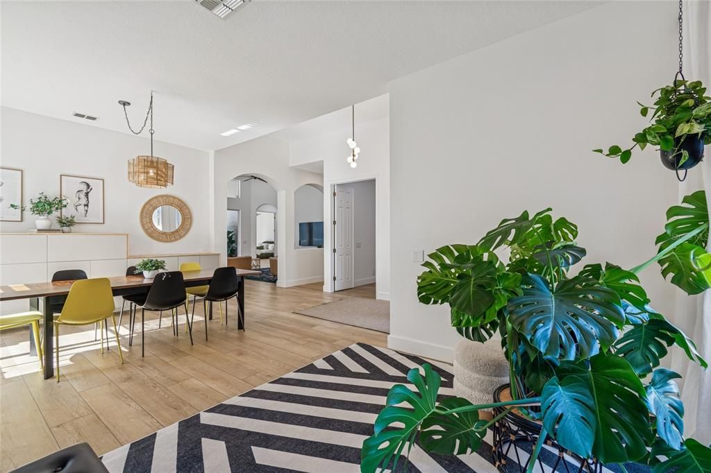 En Venta: $625,000 (3 camas, 2 baños, 2485 Pies cuadrados)