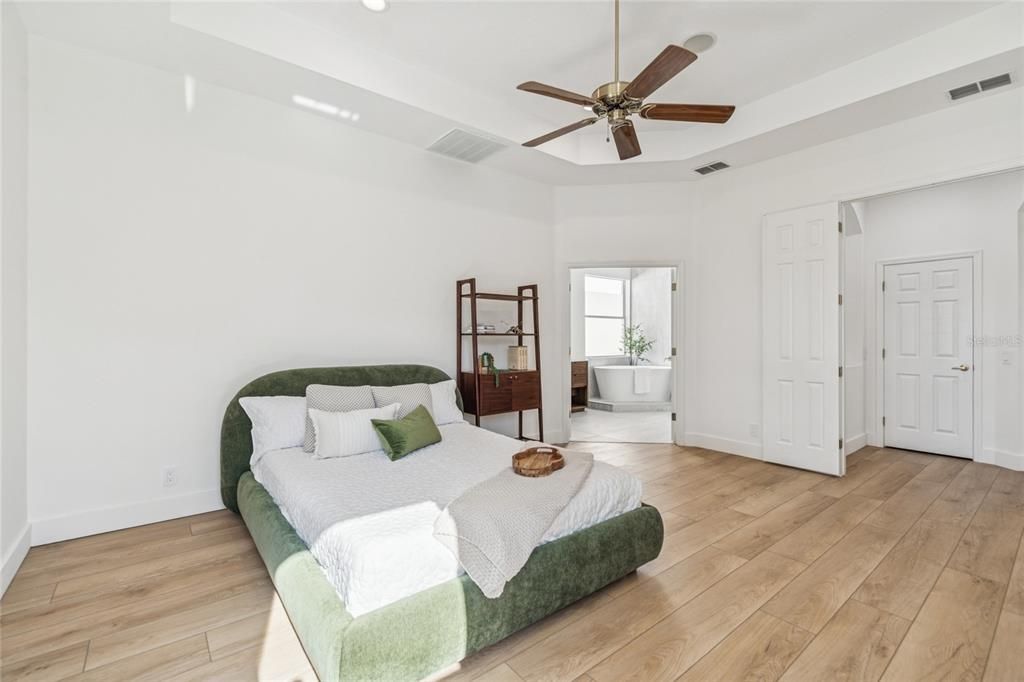 En Venta: $625,000 (3 camas, 2 baños, 2485 Pies cuadrados)