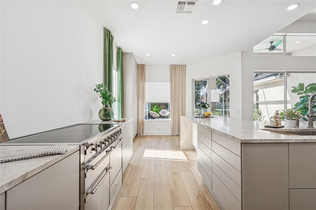 En Venta: $625,000 (3 camas, 2 baños, 2485 Pies cuadrados)