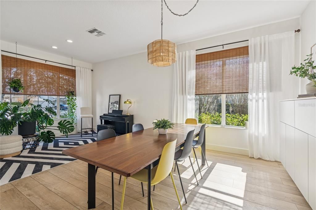 En Venta: $625,000 (3 camas, 2 baños, 2485 Pies cuadrados)