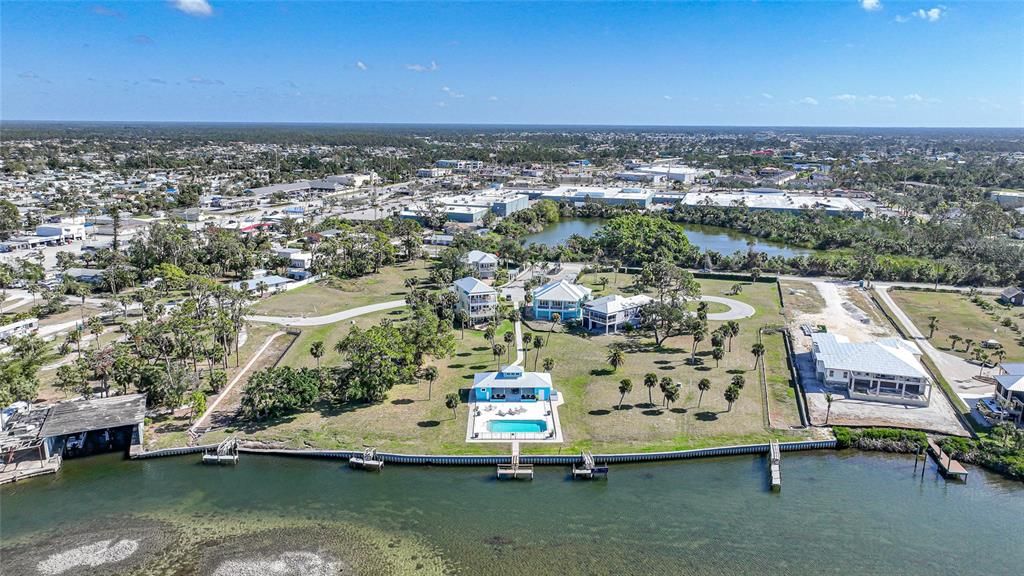 На продажу: $1,195,000 (3 спален, 3 ванн, 3156 Квадратных фут)