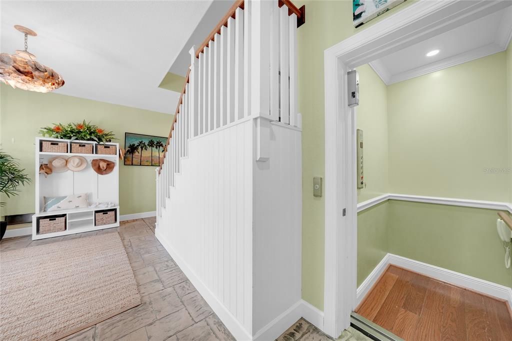 На продажу: $1,195,000 (3 спален, 3 ванн, 3156 Квадратных фут)