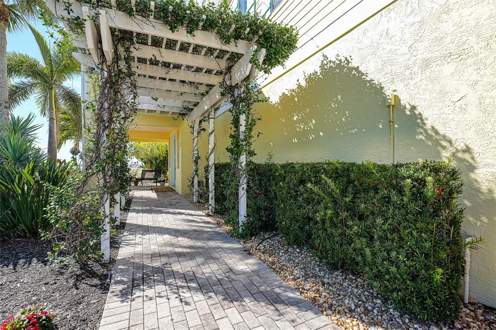 На продажу: $1,195,000 (3 спален, 3 ванн, 3156 Квадратных фут)