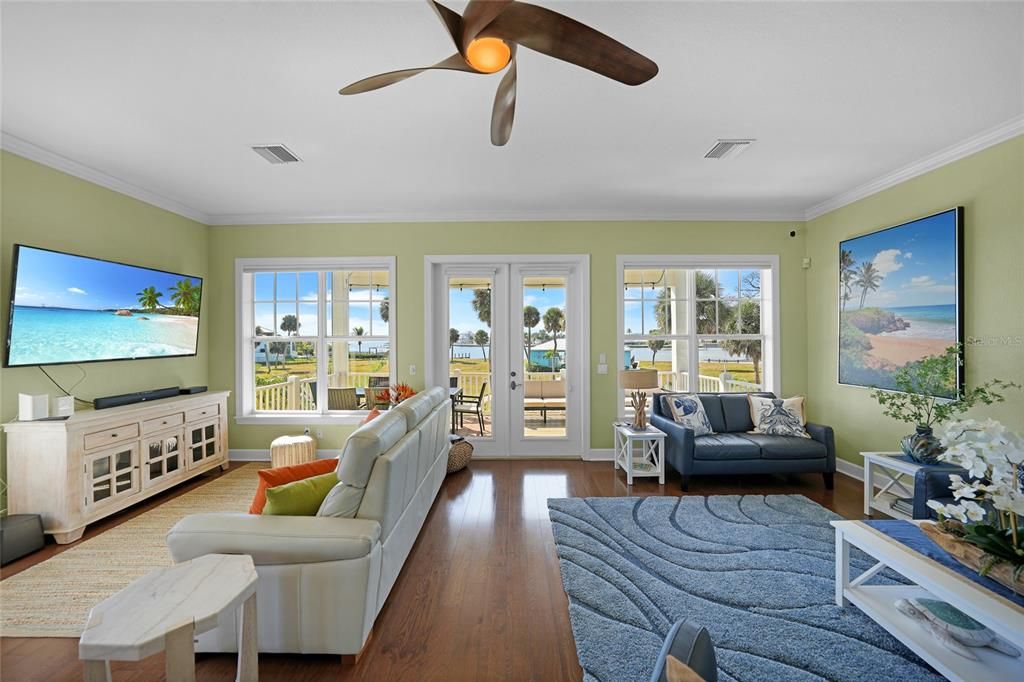 На продажу: $1,195,000 (3 спален, 3 ванн, 3156 Квадратных фут)