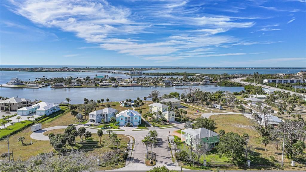 На продажу: $1,195,000 (3 спален, 3 ванн, 3156 Квадратных фут)