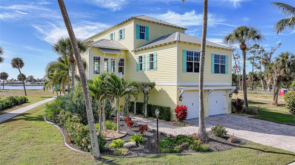 На продажу: $1,195,000 (3 спален, 3 ванн, 3156 Квадратных фут)