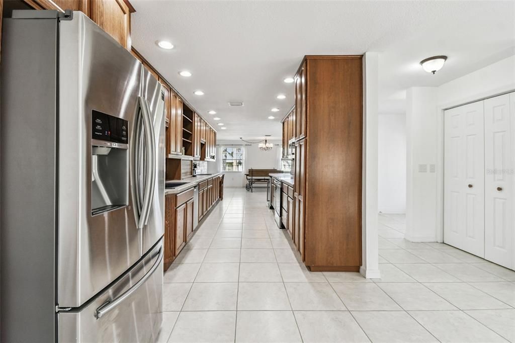 For Sale: $459,000 (3 beds, 2 baths, 2126 Square Feet)