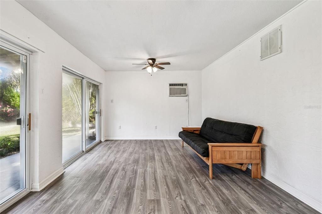 For Sale: $459,000 (3 beds, 2 baths, 2126 Square Feet)