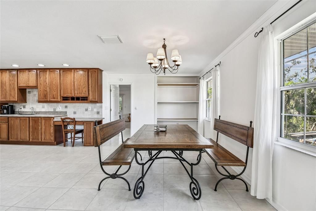 For Sale: $459,000 (3 beds, 2 baths, 2126 Square Feet)