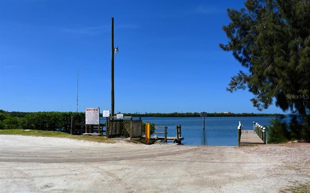 For Sale: $459,000 (3 beds, 2 baths, 2126 Square Feet)