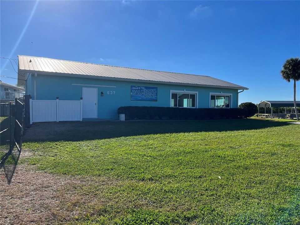 For Sale: $459,000 (3 beds, 2 baths, 2126 Square Feet)