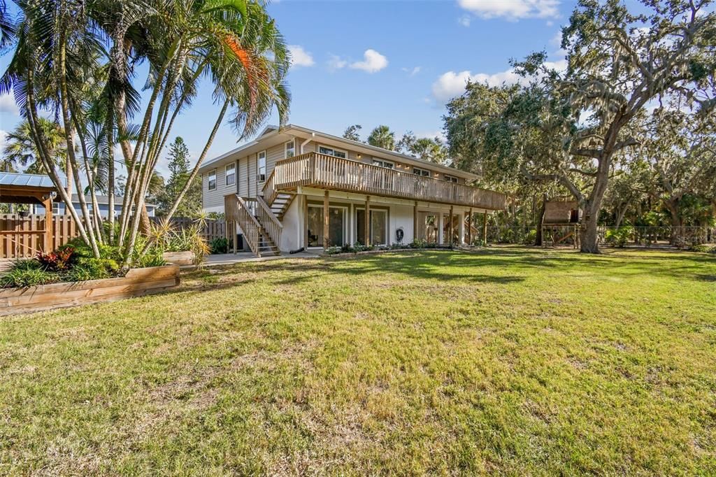 For Sale: $459,000 (3 beds, 2 baths, 2126 Square Feet)