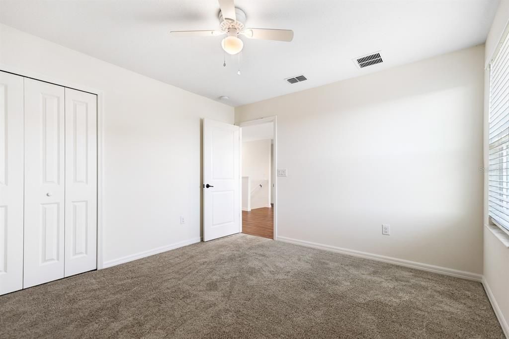 出租: $4,100 (5 贝兹, 3 浴室, 2990 平方英尺)