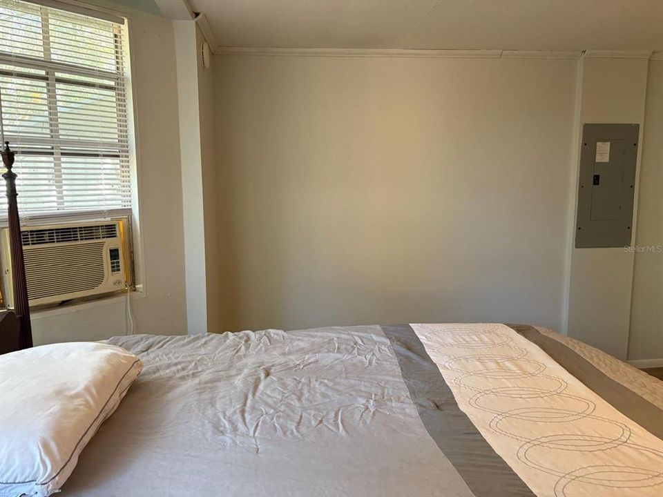 For Rent: $1,300 (2 beds, 2 baths, 906 Square Feet)