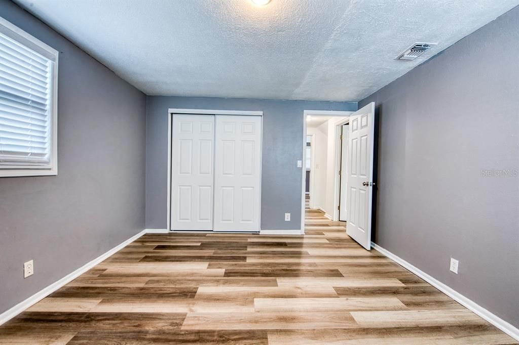 For Sale: $429,000 (4 beds, 2 baths, 1484 Square Feet)