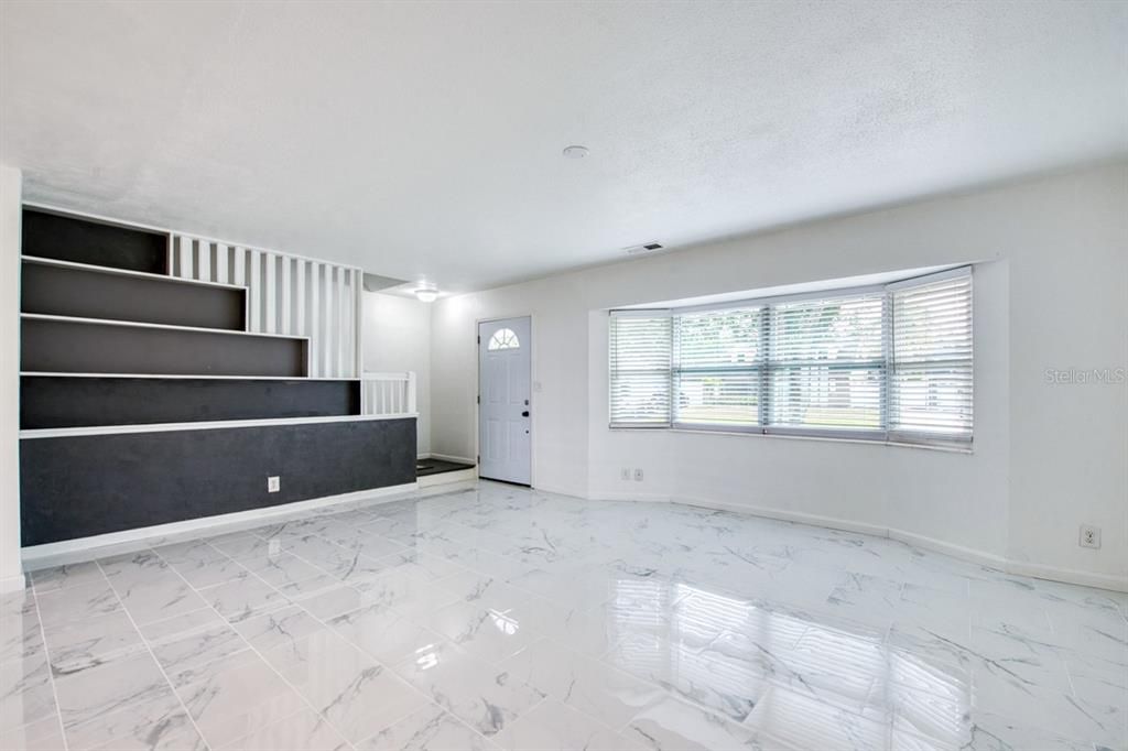 For Sale: $429,000 (4 beds, 2 baths, 1484 Square Feet)