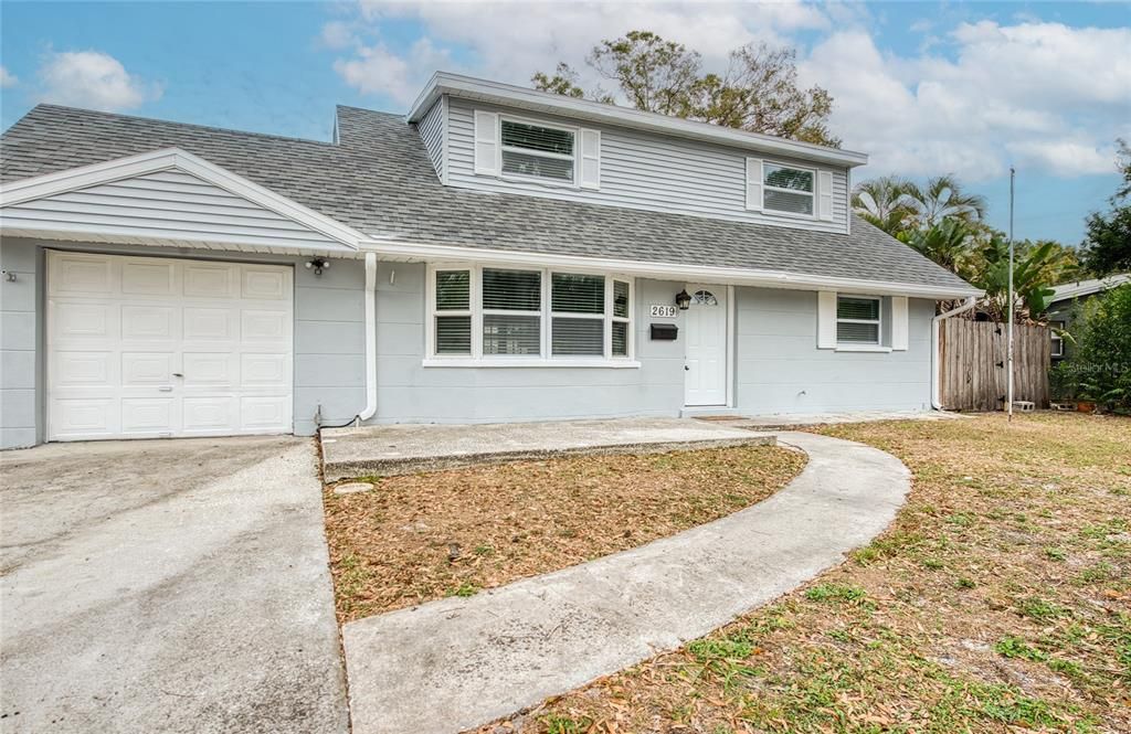 For Sale: $429,000 (4 beds, 2 baths, 1484 Square Feet)