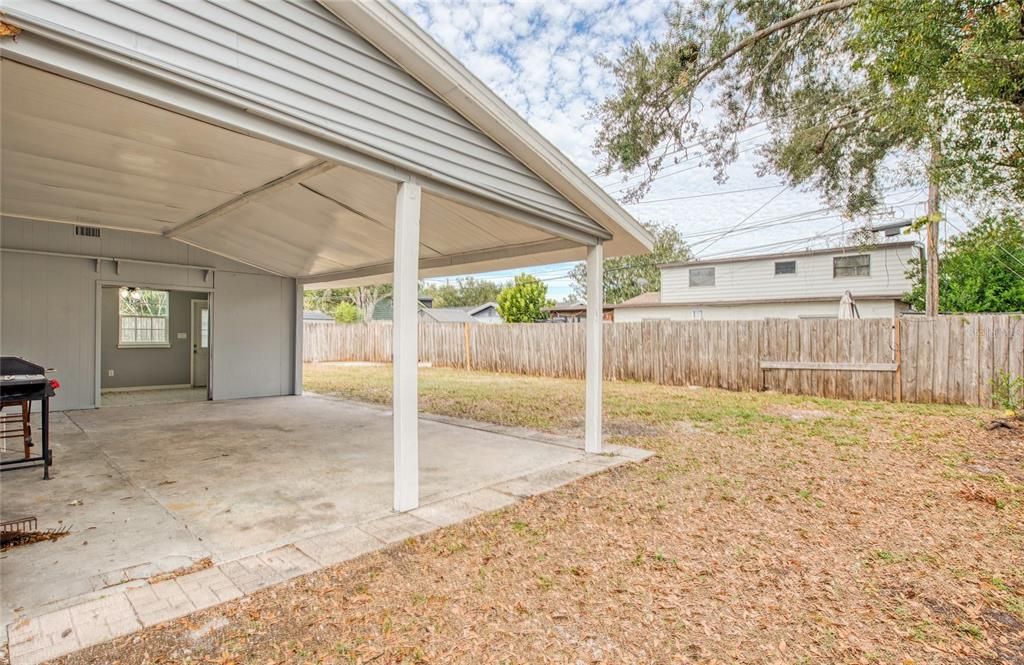 For Sale: $429,000 (4 beds, 2 baths, 1484 Square Feet)