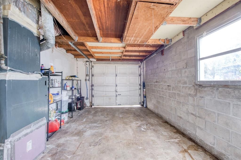 For Sale: $429,000 (4 beds, 2 baths, 1484 Square Feet)