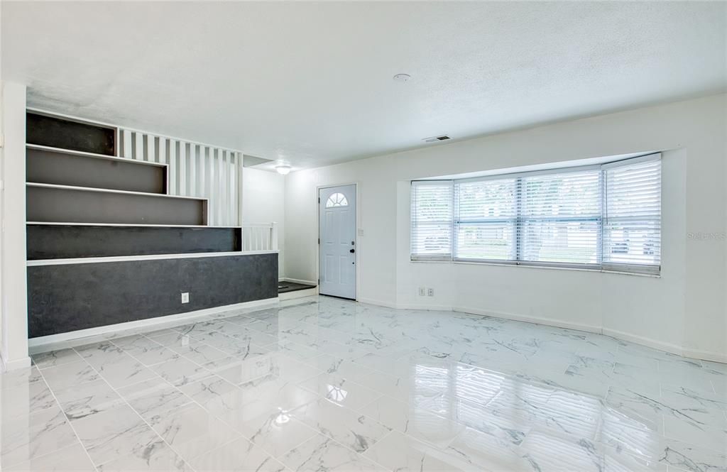 For Sale: $429,000 (4 beds, 2 baths, 1484 Square Feet)