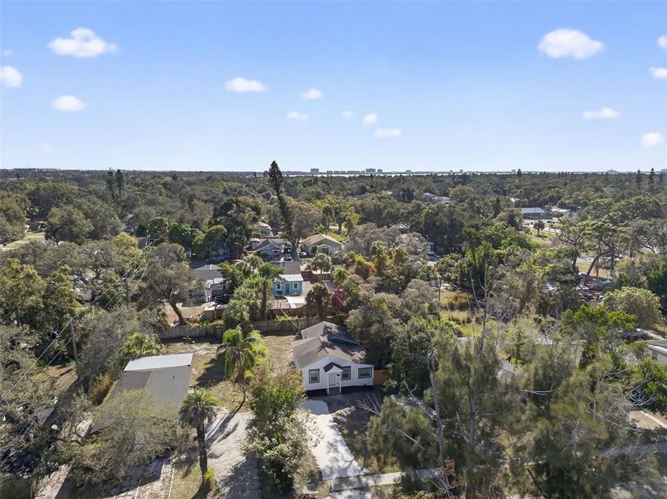 出租: $2,900 (4 贝兹, 1 浴室, 1016 平方英尺)