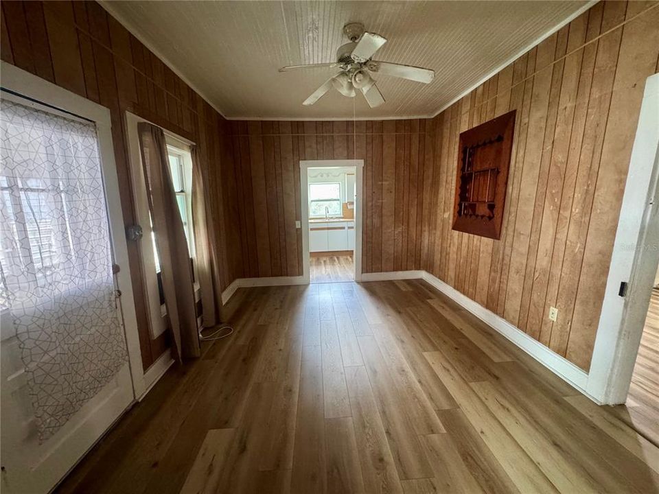 В аренду: $1,800 (2 спален, 2 ванн, 1174 Квадратных фут)